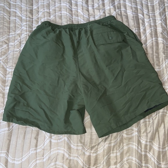 Patagonia shorts - Picture 2 of 2